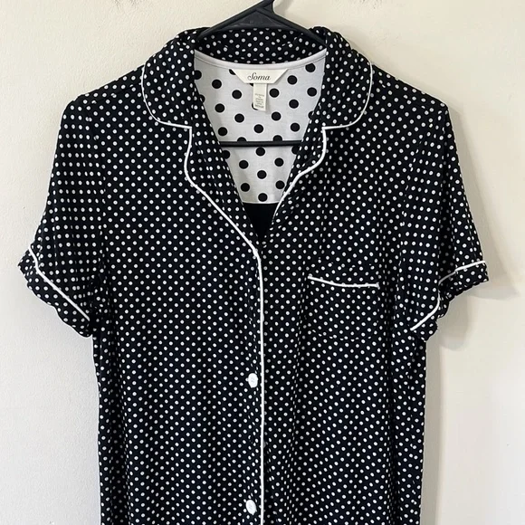 Soma Cool Nights Black White Polka Dot Short Sleeve Button Down Pajama Top Sz M - Picture 2 of 9